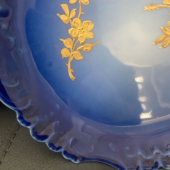 Antique Blue Plate with Gold Hand Painted Design Jean Pouyat in Limoges, France. - Picture 5 of 16